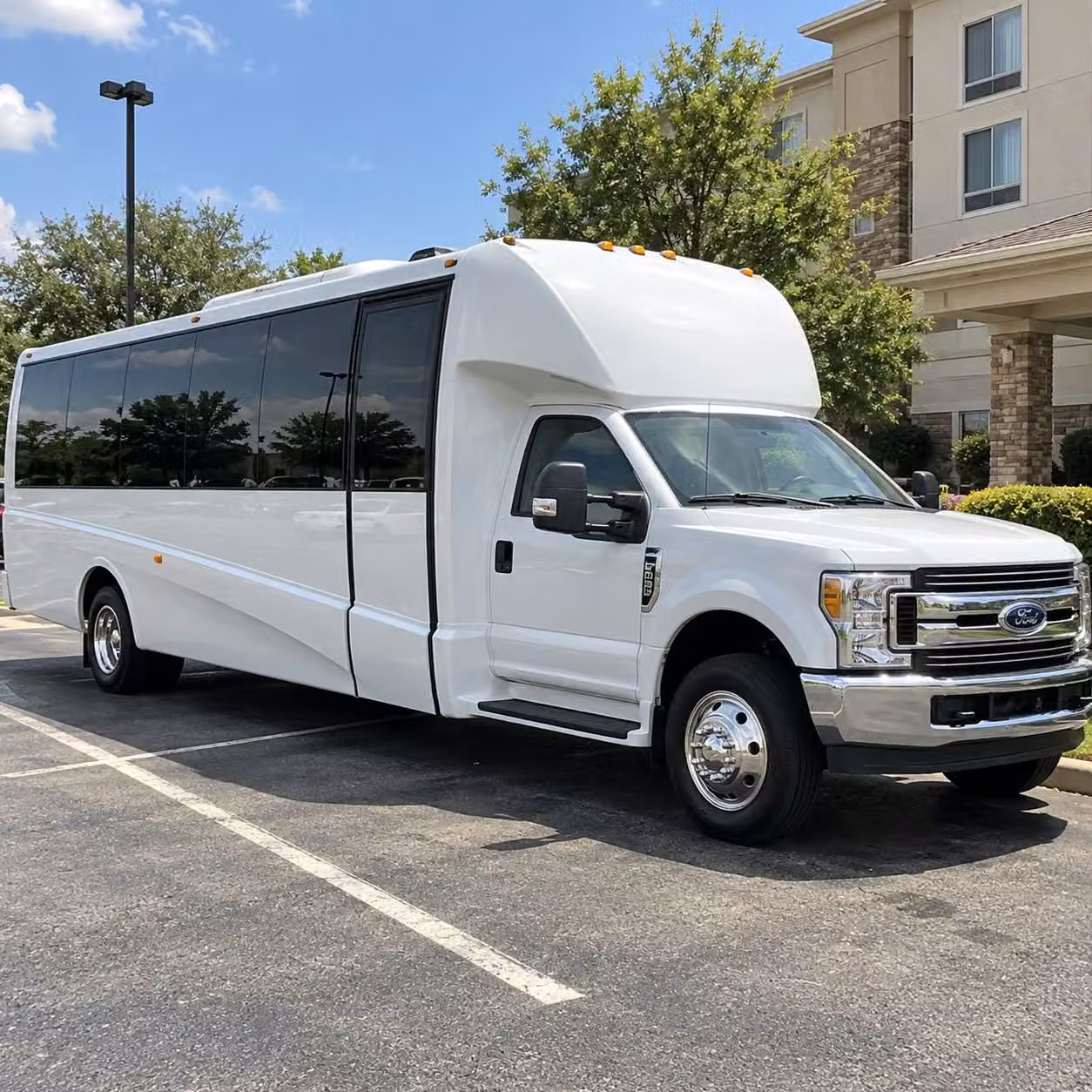 compare honolulu minibus rentals for smaller concert groups