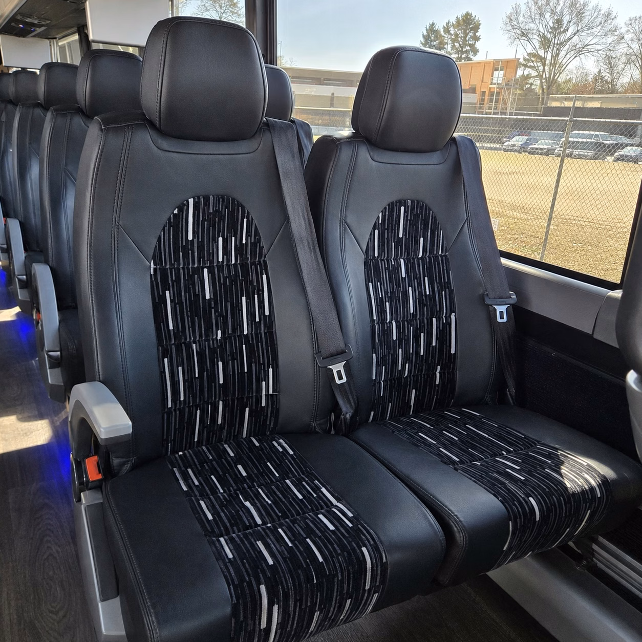 honolulu charter bus interior